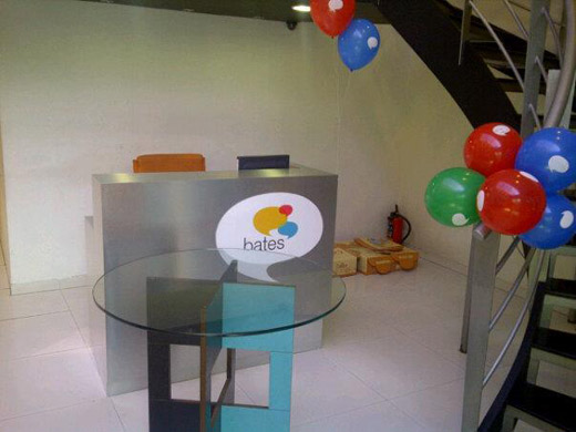 53673506201110122325362255678766214 000 WPP集团旗下达彼思(Bates)去除141，启用泡泡新logo